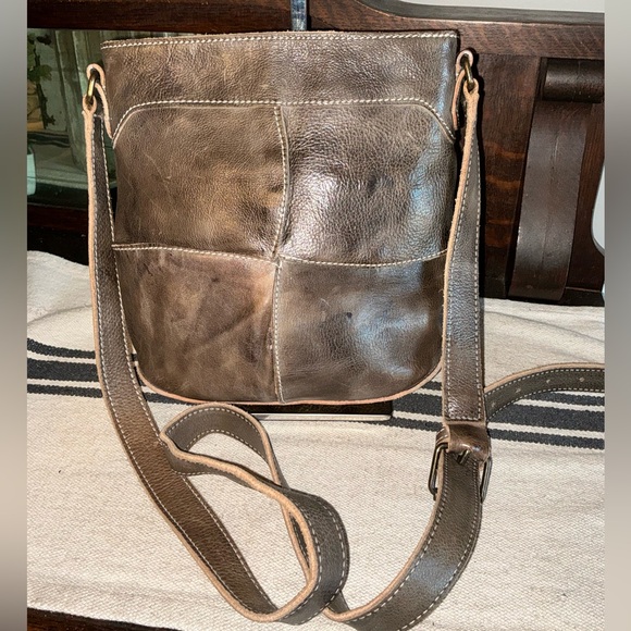 Bed Stu Leather Coronado Crossbody Bag Grey Taupe Rustic Retail $225 - Picture 2 of 12